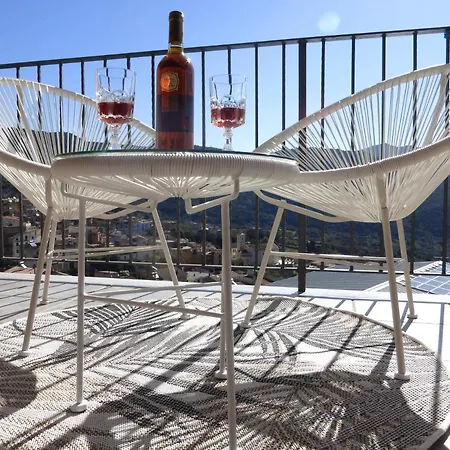 Rooms&terraces Bed & Breakfast Urzulei